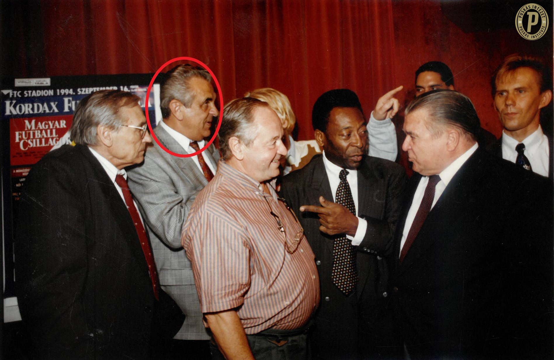 GYÁSZ: elhunyt Benkő László